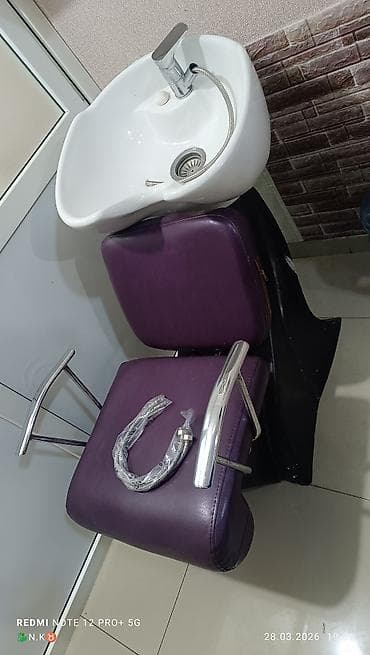 mebel tutacaqlari: Gözəllik salonu üçün tam avadanlıq paketi - Vizaj/saç kəsmə postları — 3