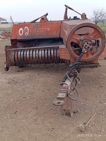 8 ci km masin bazari: Satılır — 5