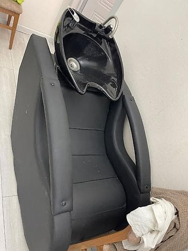 bənovşəyi gul: Peşəkar salon üçün yuyucu kreslo Moyka satılır Ustunde ıstı su krantı — 1