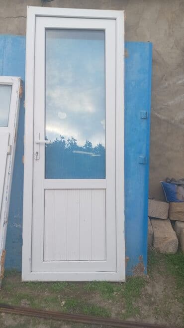 натяжные потолки в баку цена: PVC qapı uzunu 219 eni 80 - Material: ağ rəngli PVC/profil - Üst — 1