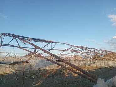 купить измельчитель сена бу: Sera karkası və aksesuarları 2 eded 40 metre uzunluğu 17 metre eni — 3