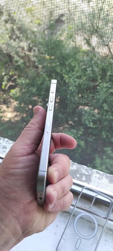 ayfon 4 s: IPhone 15 Pro Max, 256 GB, Desert Titanium, Face ID — 7