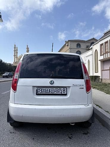 Skoda: Skoda Roomster: 1.6 л | 2012 г. 155000 км Хэтчбэк — 2