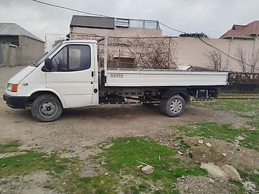 qadin masini: Ford Transit yük maşını – bortlu platforma - Marka/model: Ford — 3