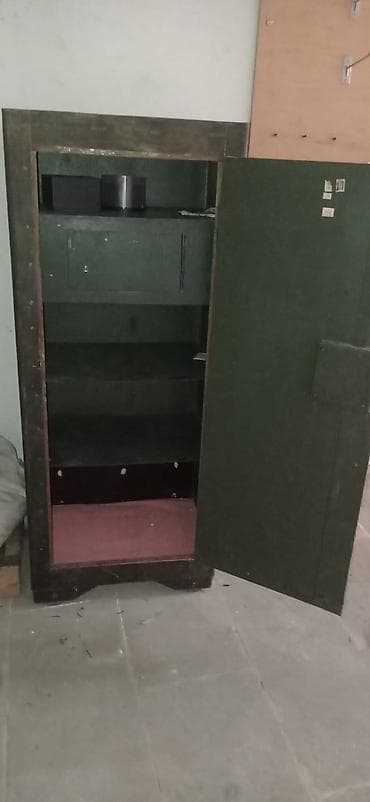 İncəsənət və kolleksiyalar: Digər əntiq əşyalar — 2