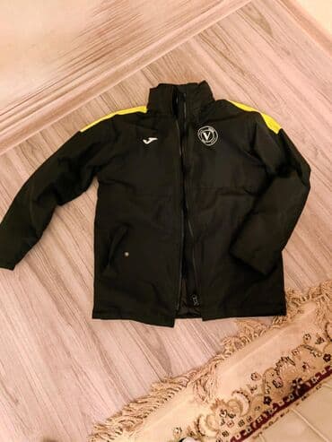 şuba modelləri: Joma idman gödəkçəsi - Rəng: qara, çiyinlərdə sarı zolaqlar - Brend — 2