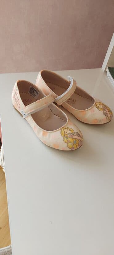 купить бу шкаф для одежды: Qız uşağı üçün babet tufli. Cəmi 2 dəfə geyinib toya. Lc vaykikidən — 2