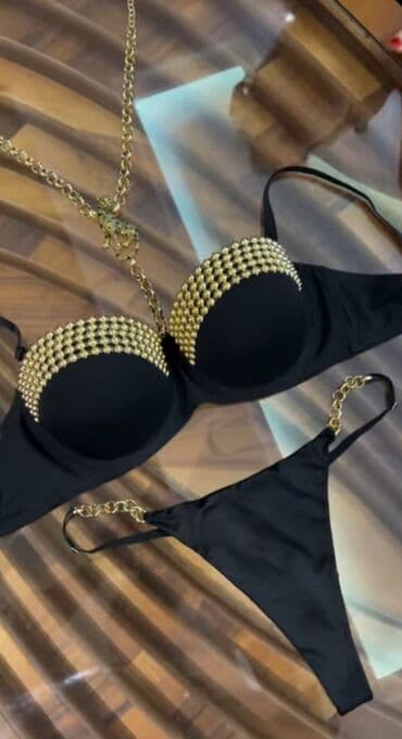 şortik tulum: Qara rəngli zərif dəst – metal detallı - 2 parçalı dəst: büstqalter — 1