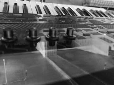 elektron skripka: Sintezator, Korg, İşlənmiş — 3