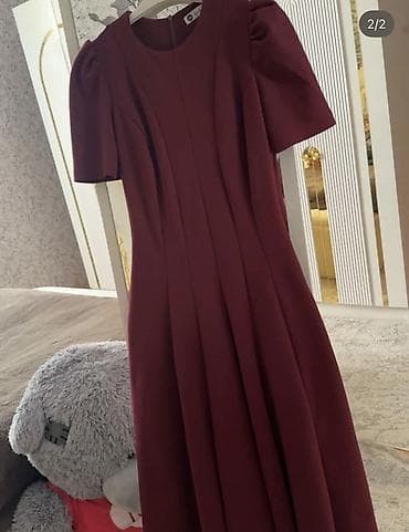 hamam xalat: Qadın geyimləri – 3 fərqli don dəsti 1) Bordo rəngli, qısaqoll, midi — 1