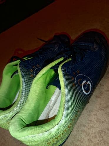 Шлемы: Бутсы Dugana, Размер: 39, Б/у — 4