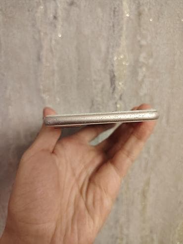 apple macbook: IPhone 7 Plus, 32 GB, Gümüşü — 7