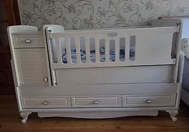 matras islenmis: Oğlan və qız üçün, İşlənmiş, Dördbucaq, Beşik, Dəstsiz, Matras ilə, Yellənmə mexanizm ilə — 1