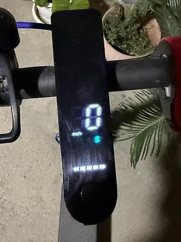 Elektrik nəqliyyatı: Umicodan almışam, sürülmür deye satılır real alıcıya cüzi ednirim — 2