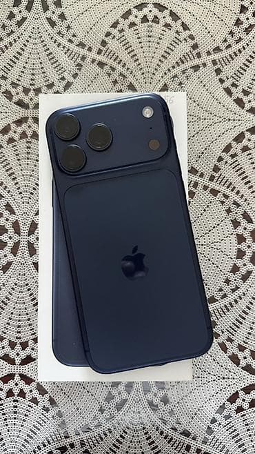 iphone 16 pro maks: IPhone 17 Pro Max, 256 GB, Göy, Simsiz şarj — 1