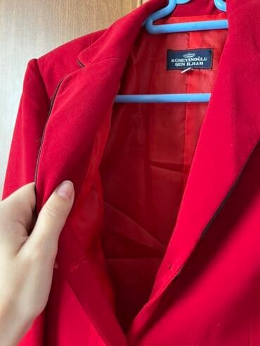 qadın üçün klassik sviterlər: Pencək, M — 3