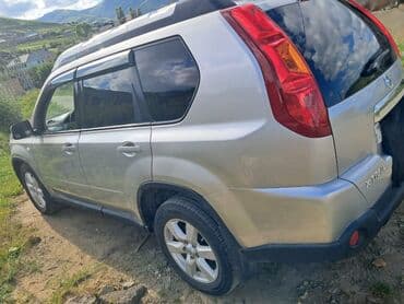 tək oturacaqlar: Nissan X-Trail: 2 l | 2007 il Ofrouder/SUV — 1