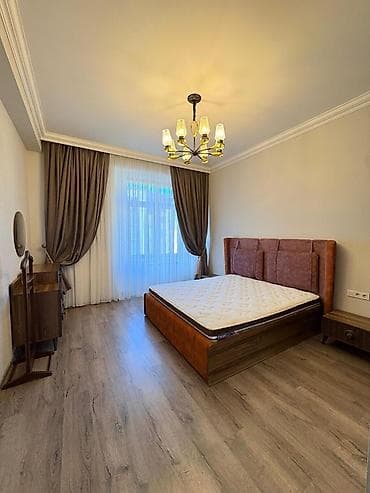 Mənzillər: İcarəyə verilir 4 otaqlı yeni tikili 165 m², Ağ şəhər q. Kateqoriya — 4