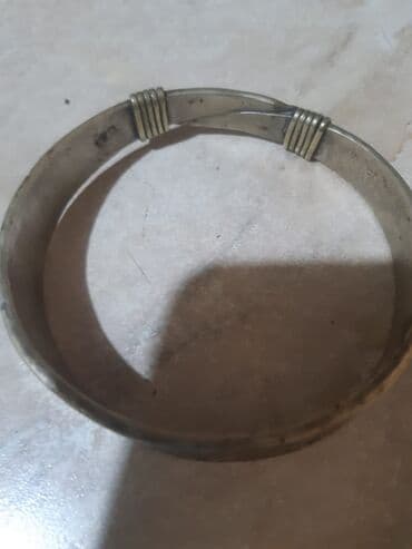 Браслеты: Təmiz Gümüş metal bilərzik - Material: metal ərinti (rəngi gümüş — 4