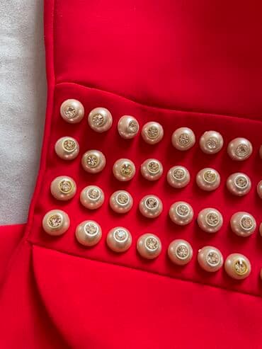 zapi satilir tecili: Ziyafet geyimi 38 ölçüdedir. Tam Uzunlugu 1.50-dir. İsteyen kesdirib — 3