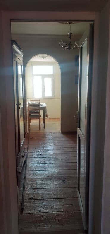 споты потолочные в баку: Kubiklər — 18