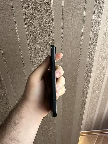 kontakt iphone 11: IPhone 15, 128 GB, Qara, Simsiz şarj, Face ID — 2