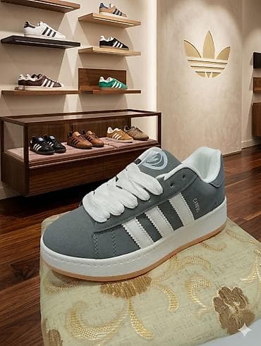krosovkalar: Adidas Originals unisex idman ayaqqabısı - Model: Klassik üç zolaqlı — 1
