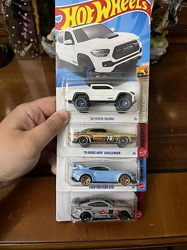 Hamisi ideal veziyyetdedir 1 i 7 manatdir. Barter teklifleride qebul