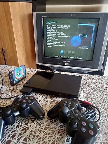 Yaddaşında 25 oyun var 17 ədə ps2 oyunu 8 ədəd ps1 oyunu disk yeri — 1