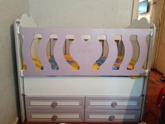 oğlan tortu: Oğlan üçün, İşlənmiş, Dördbucaq, Beşik, Dəstsiz, Matras ilə, Yellənmə mexanizmsiz — 1