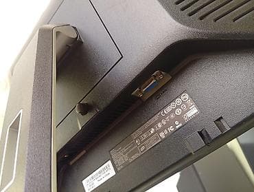 ikinci el ipad: Dell 19" LCD monitor - Model: Dell (19 düymlük ekran, kvadrat nisbət — 4