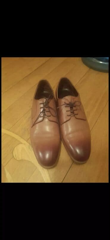 Səndəl və şəp-şüplər: Ayaqqabılar — 5