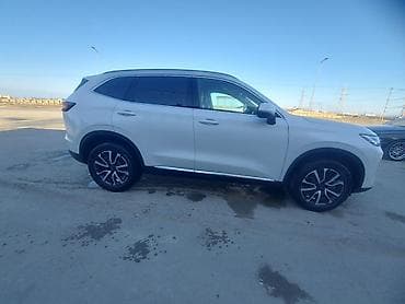Мототранспорт: Haval H6, 2021, 2.0 motor. Şəhər içi orta yanacaq sərfiyyatı 8–9 l/100 — 1