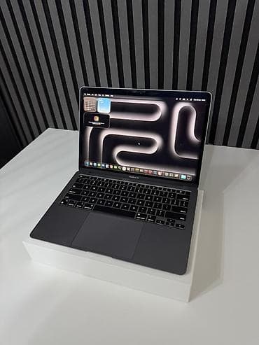 Apple MacBook Air 13" 8/256 - Model: MacBook Air 13" - Rəng: Space