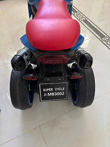 pive set: Motosikl alinib cox az surulub,qalib bagda,cox yaxwi veziyettedir. - — 6