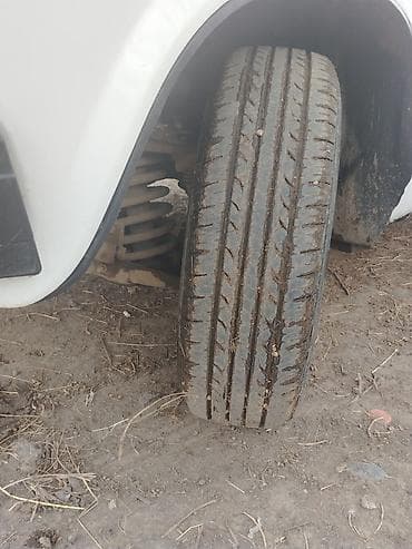 mersedes benz 190: Masnin heç bir problem yoxdur tekerler tezedi mator injektırdı — 2