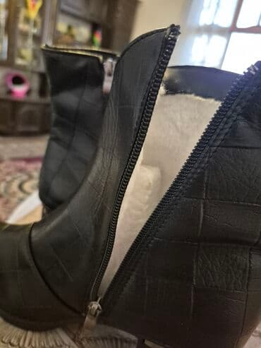 домашние женские тапочки из овчины: Ölçü: 37, rəng - Qara, Yeni — 5