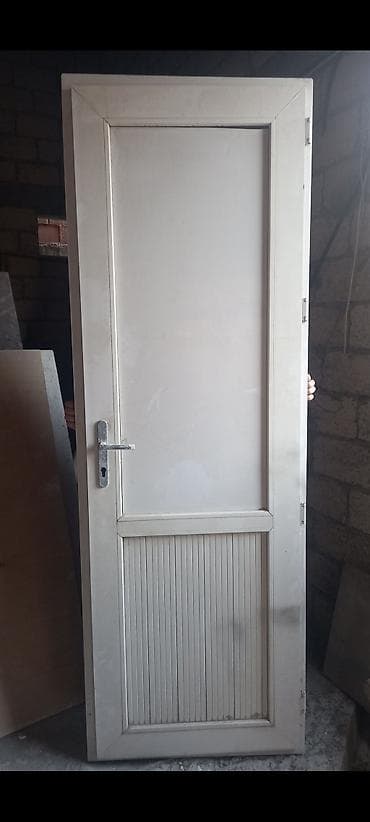 ucuz listurlar: Məhsul: Dəmir giriş qapıları (bir neçə model) Xüsusiyyətlər: - — 6