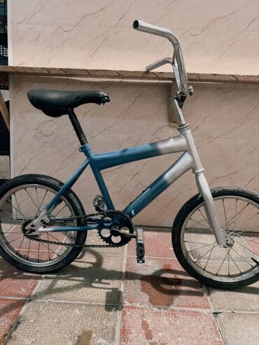 9 yaşdan yuxarı uşaqlar üçün velosipedlər: İşlənmiş İki təkərli Uşaq velosipedi 16", sürətlərin sayı: 1, Ünvandan götürmə — 3