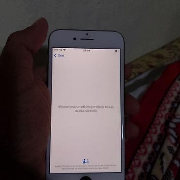 islenmis telefon alışı: IPhone 8, 64 GB, Qara — 1