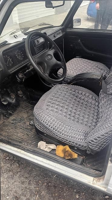 daewoo racer ehtiyat hisseleri: VAZ 2107 sedan – ağ rəng, 4 qapı, arxa ötürücülü. Klassik “07” — 5