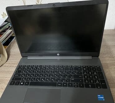 komputer ekran şəkilləri: HP noutbuk - Ekran: təxminən 15.6" ölçülü, mat panel - Prosessor — 1