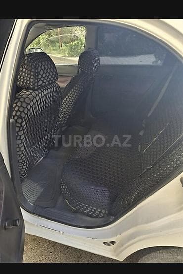 avtomobil örtükləri: Daewoo Nubira sedan – . Tecili. son qiymetdi . ağ rəng Texniki — 8