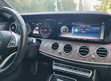 s class yan guzgu: Mercedes-Benz 2019, 2019 il, Orijinal — 5