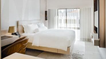 Otaqlar: Ucuz hotel bir gun 15 azn**** Aylig 300 azn Global Hotel Baku**** Bir — 1