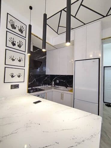 yeni guneşlide heyet evleri: Sumqayıt Baxca Şəhər yaşayış kompleksində,2 otaq studyo mətbəx,əla — 12