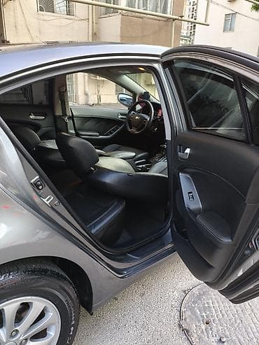 daewoo bs090 satilir: Kia K3: 1.6 l | 2015 il Sedan — 10