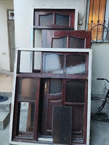 Beton və beton məmulatları: Salam. Evin içində işlənmiş 2 qapı (çərçivəsi ilə birlikdə) və 2 — 1