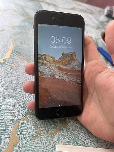 IPhone 7, 32 GB, Qara lalafo.az -da IPhone 7, 32 GB, Qara