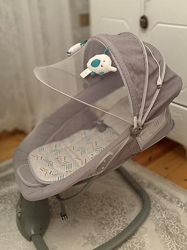 2ci el qapi: Oğlan və qız üçün, Beşik — 2